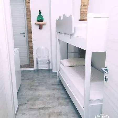 La Taverna Del Marchigiano Apartman